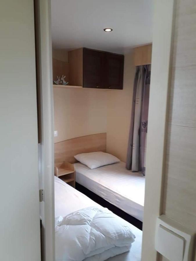 Stacaravan 4Pers In Bredene Met Eigen Tuintje 2449 外观 照片