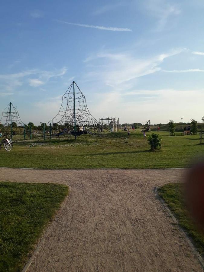 Stacaravan 4Pers In Bredene Met Eigen Tuintje 2449 外观 照片